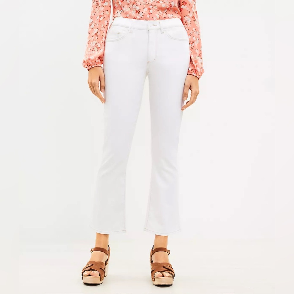 LOFT Petite High-Rise Curvy Kick Crop Flare White Jeans Worn 3x 0P